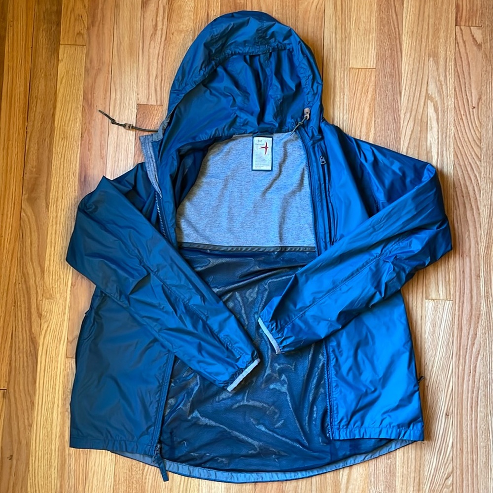 Relwen Packlight Shell, Medium, Slate Navy - excellent condition, like new